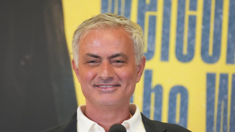 Jose Mourinho'dan Fenerbahçe taraftarını heyecanlandıran sözler