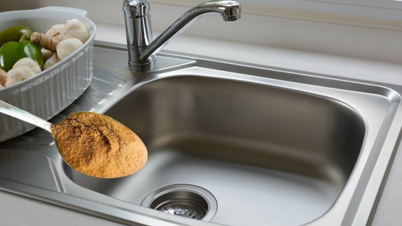 Lavabonun içine o ikiliyi koyun, hem kötü kokuları hem de böcekleri anında def edin…