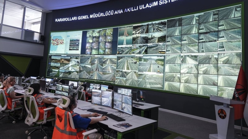 Kara yollarındaki bayram yoğunluğu akıllı ulaşım sistemleriyle hafifletilecek