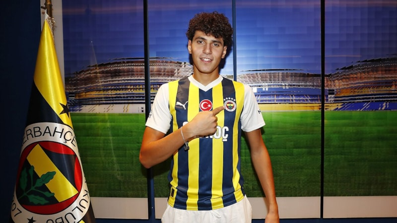 Fenerbahçe'den 1. Lig'e gidiyor! Anlaşma yakın...