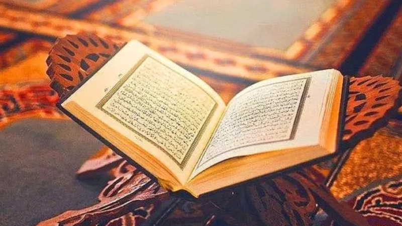 İhlas suresi Arapça okunuşu ve Türkçe anlamı! İhlas suresi okunuşu...