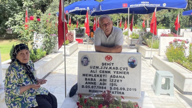 Babalar Günü'nde şehit babalarının buruk bayramı