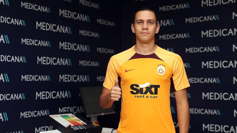 Galatasaray'ın Taylan Antalyalı kararı! Takımda kalacak