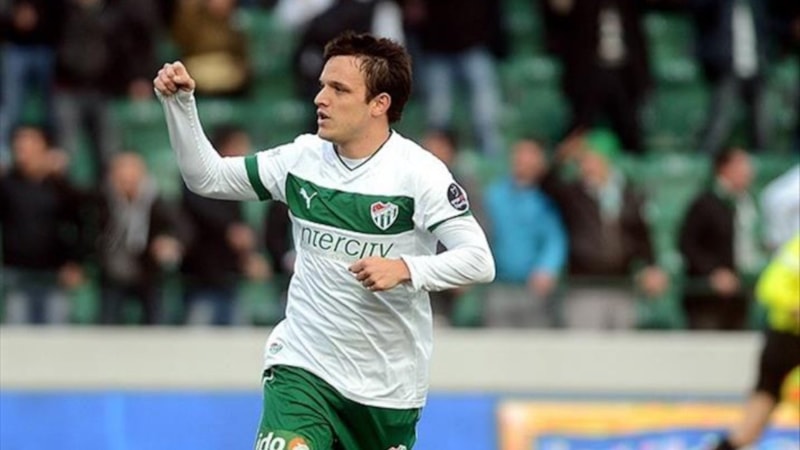 Bursaspor'un eski futbolcusu Batalla takımın başında