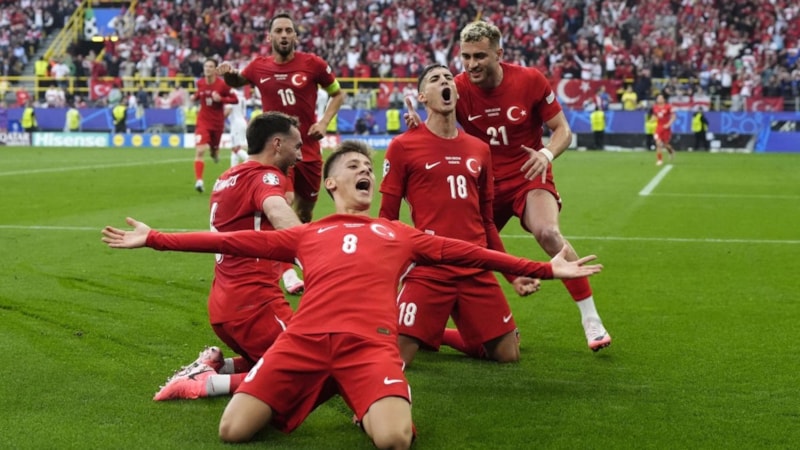 Galatasaray'dan milli takım paylaşımı!