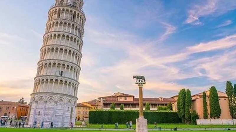 İtalya’nın meşhur Pisa Kulesi’nin eğik olmasının nedeni bakın neymiş…