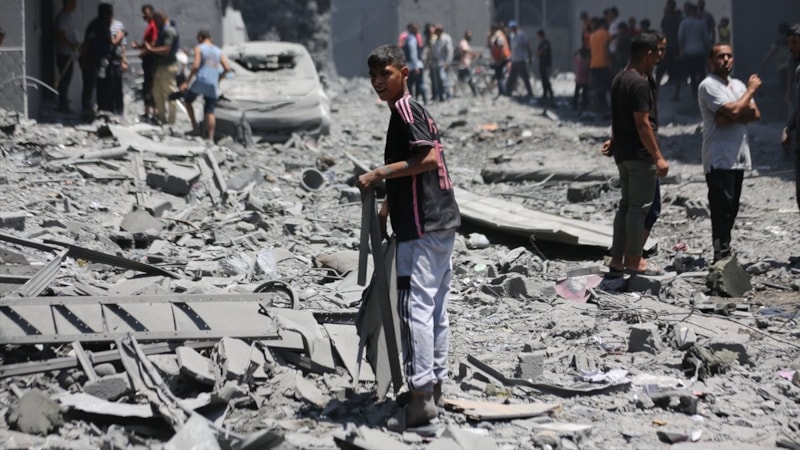 İsrail ordusu Batı Şeria'da 20 Filistinliyi daha gözaltına aldı