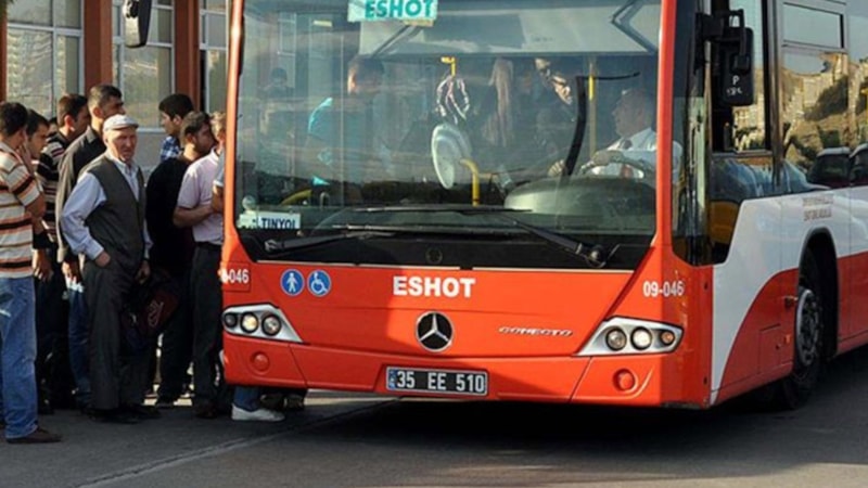 İzmir'de toplu ulaşıma yüzde 35'e varan zam