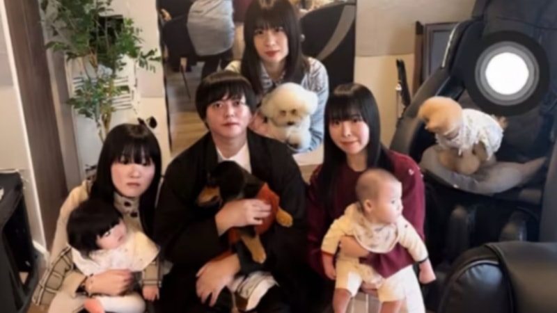 6 kadınla yaşıyor, 10 yıldır çalışmıyor! Herkes onun yerinde olmak istiyor...