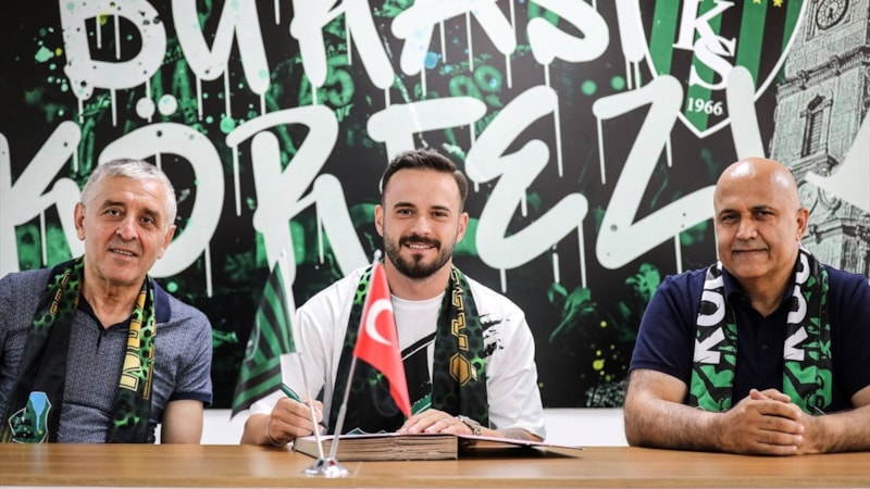 Kocaelispor, Muharrem Cinan'ı renklerine bağladı