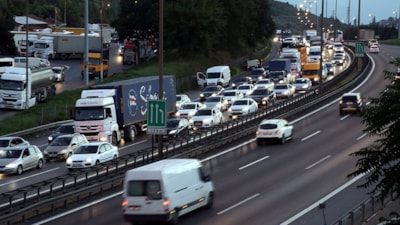 Kocaeli TEM otoyolu Hereke geçişi trafiğe kapatıldı