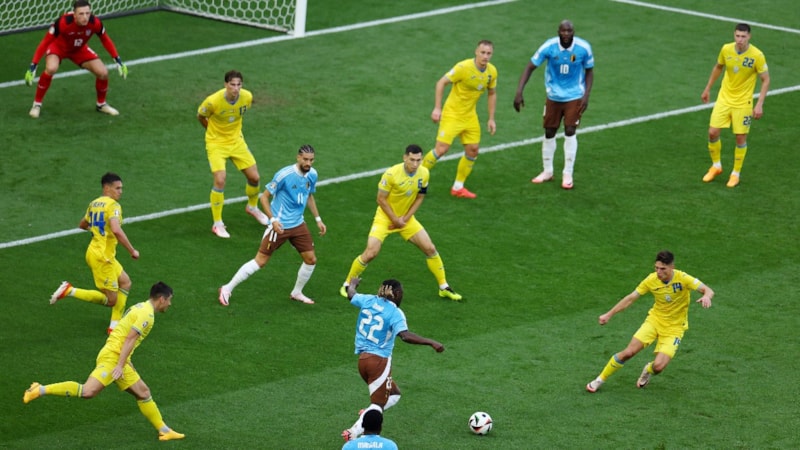 E Grubu sona erdi: Üç ülke adını son 16'ya yazdırdı