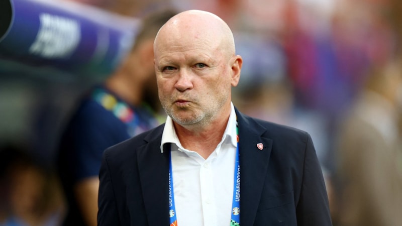 Ivan Hasek: Hakem yüzünden kazanamadık demek istemiyorum