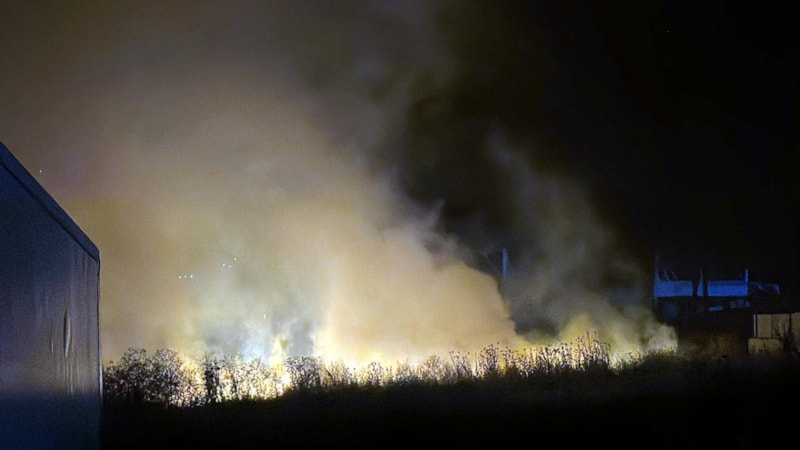 Tekirdağ’da fabrikalar bölgesinde trafo patladı, otluk yangını çıktı