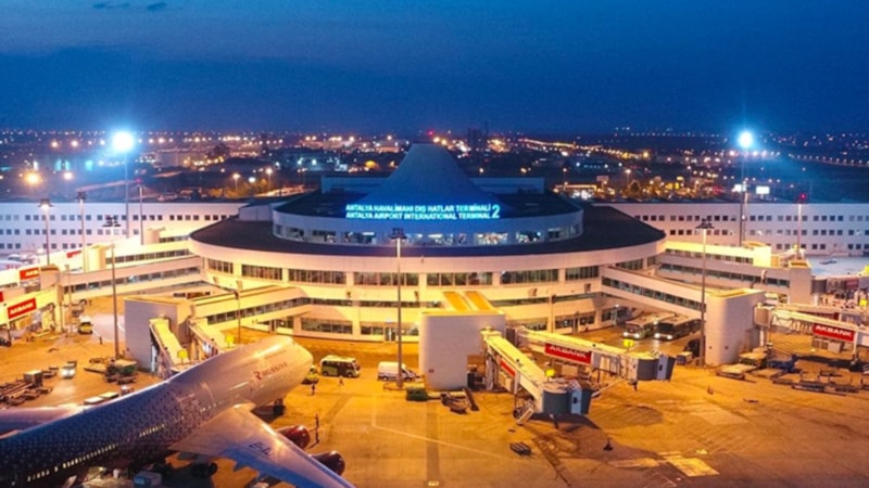 Antalya Havalimanı 2024'ün rekorunu kırdı