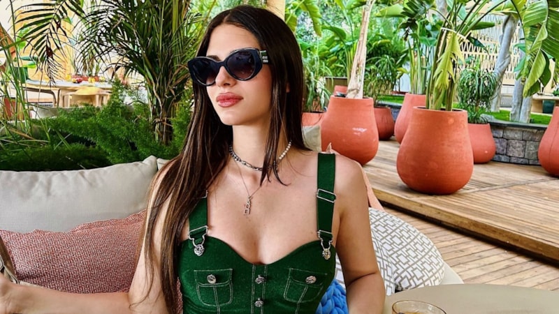 Defne Samyeli'nin kızı Derin Talu'dan tekne pozları! Karelerine yorum yağdı