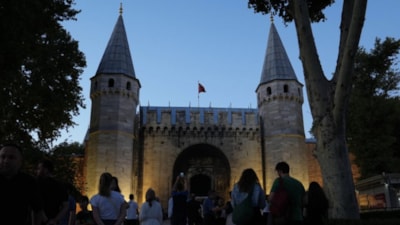 Milli Saraylar'ı ilk 6 ayda, 3 milyon 945 bin kişi gezdi