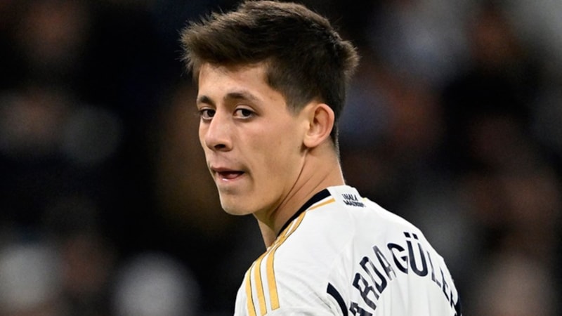 Arda Güler’in kız kardeşini gören hayran kaldı! İşte, güzelliğiyle büyüleyen Nurgül Güler…