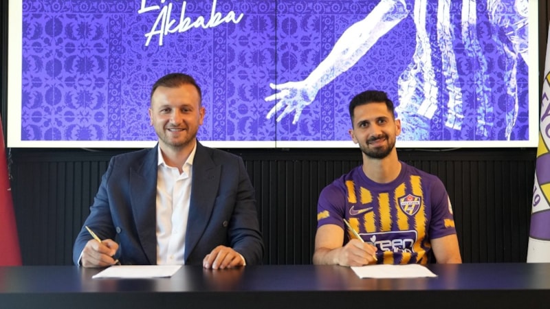 Emre Akbaba, Eyüpspor'un yolunu tuttu