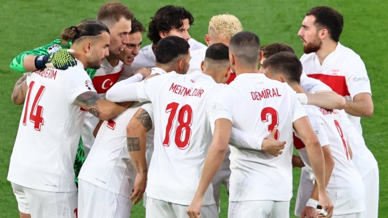 A Milli Futbol Takımı, Avrupa Şampiyonası'nda 3. kez çeyrek finalde!
