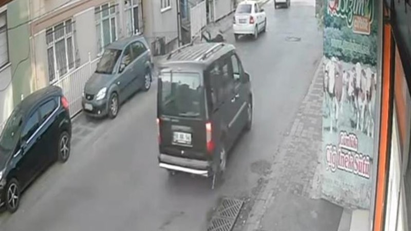 İstanbul’da denetimden kaçan şahıs polise çarptı