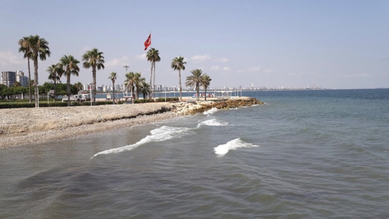 Akdeniz'de deniz suyu sıcaklığının rekor seviyeye ulaşması bekleniyor