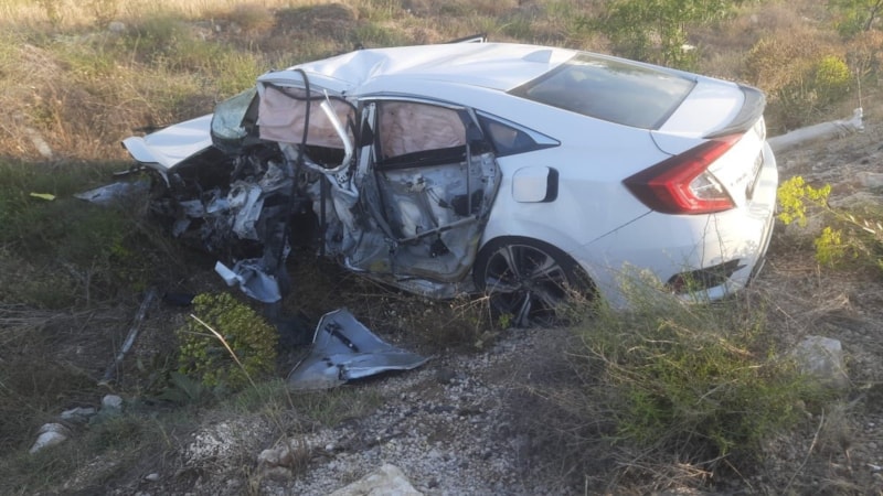 Antalya'da kontrolden çıkıp karşı şeride geçti: 1 ölü, 3 yaralı