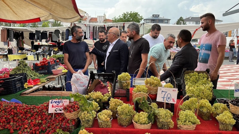 Pazarcılar uyardı: Marketler vatandaşa tuzak kuruyor