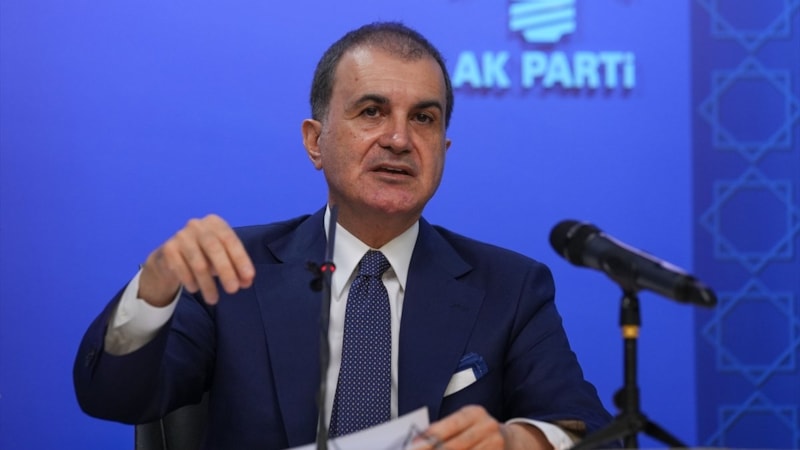 Ömer Çelik'ten Cumhurbaşkanı Erdoğan'a yönelik çirkin sözlere tepki