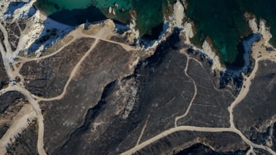 İzmir Çeşme'deki yangınla ilgili 2 kişi tutuklandı