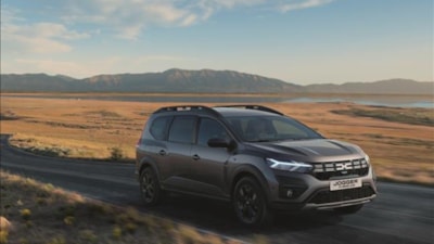 Yeni Dacia Jogger Hybrid 140 Türkiye'de satışa sunuldu