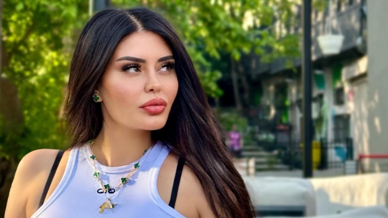 Şarkıcı Ebru Polat'tan Devlet Bahçeli paylaşımı! 