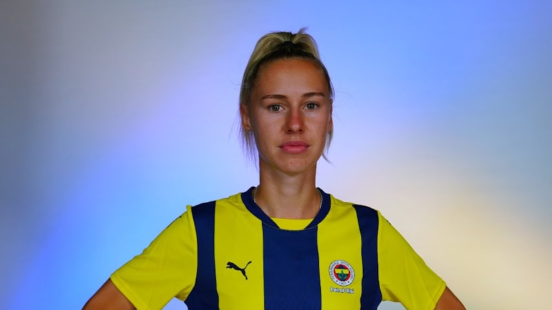 Karyna Alkhovik resmen Fenerbahçe'de
