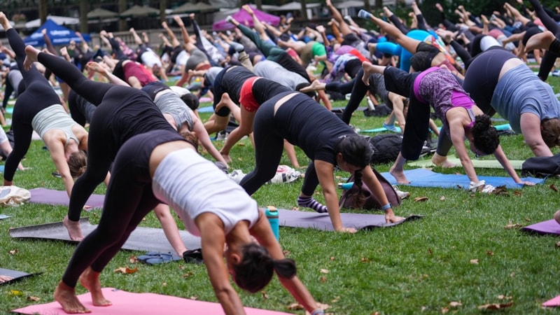 New York'ta yoga etkinliği düzenlendi