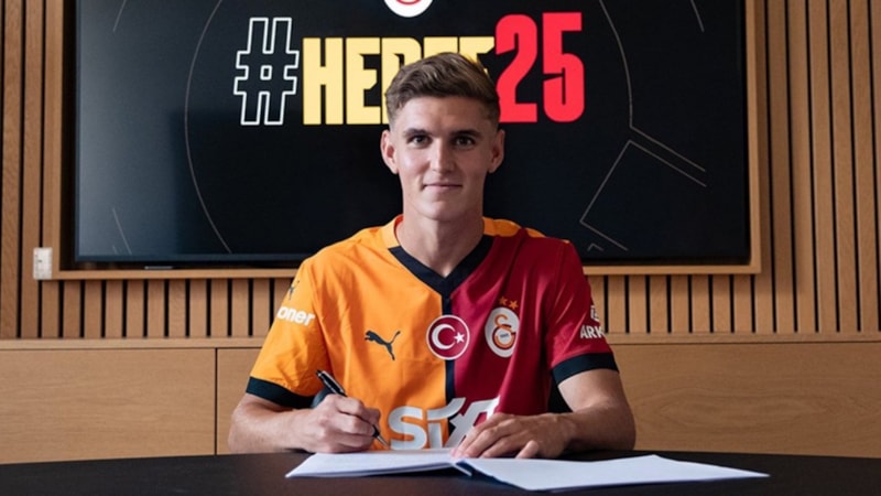 Galatasaray’ın yeni yıldızı Elias Jelert kimdir? Hangi takımlarda oynadı?