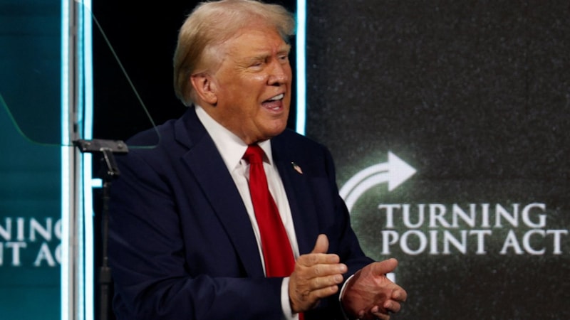 ABD seçim yarışında son anket: Donald Trump, Kamala Harris'i 2 puan geride bıraktı