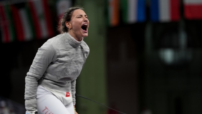 Nisanur Erbil, veda etti