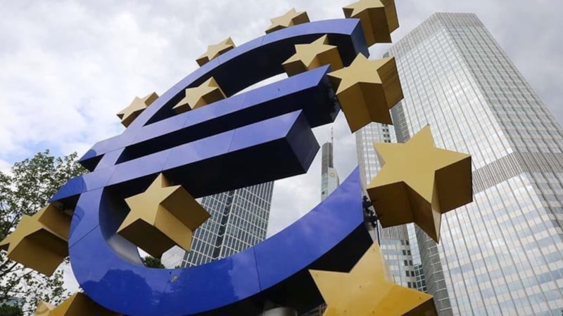 Euro Bölgesi ikinci çeyrekte beklentilerin üzerinde büyüdü