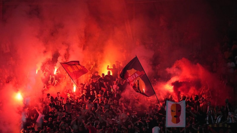 Galatasaray'da taraftar tepkili: 8 numara nerede