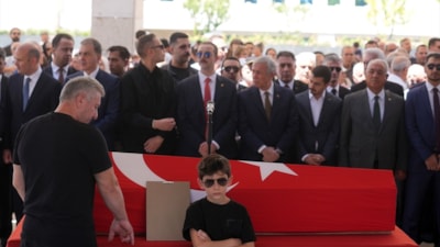 Kenan Işık toprağa verildi