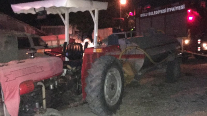 Bolu'da traktör şaftına kıyafetini kaptıran kadın öldü