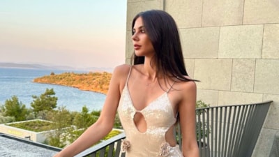 Deren Talu beyaz minisiyle mest etti! 'Kuğu gibisin'