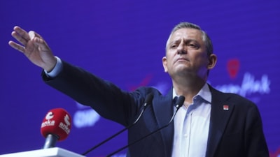 Özgür Özel: Devletçilik okunun yarısını yeşile yarısını mora boyayacağız