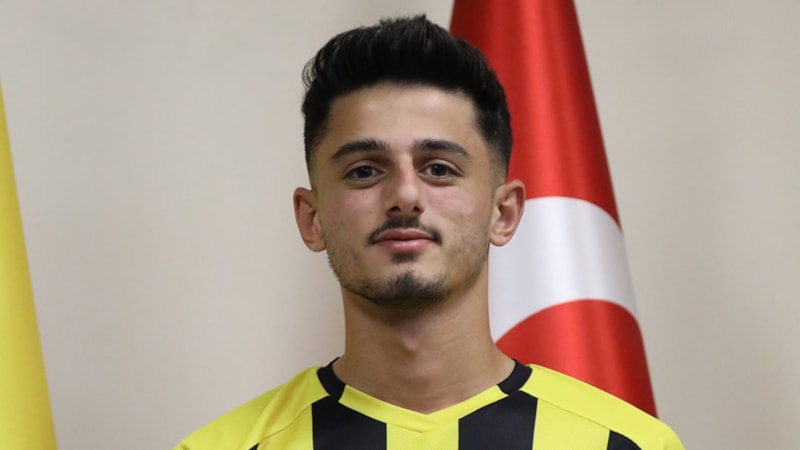 İstanbulspor, Kerem Şen'i kadrosuna kattı! Sosyal medya paylaşımı güldürdü