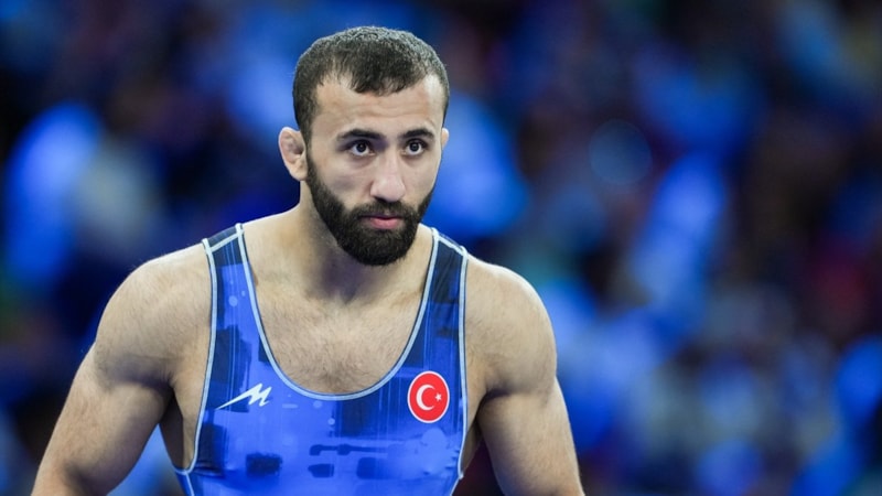 Burhan Akbudak ve Evin Demirhan Yavuz, Paris 2024'e veda etti