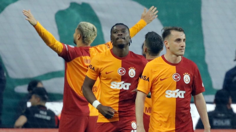 Galatasaray'da Kerem Aktürkoğlu ve Köhn Rusya yolcusu: İşte teklif