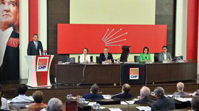 CHP tatil dönüşü sahaya inecek: Konu ekonomi