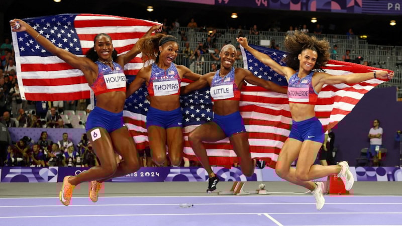 Atletizm kadınlar 4x400 bayrak yarışının galibi ABD takımı!