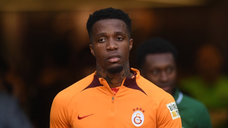 Wilfried Zaha ayrılıyor! Valizlerini topladı