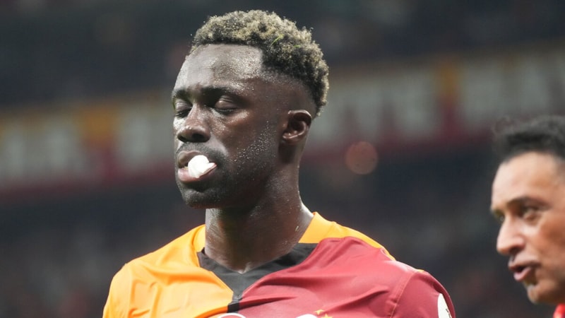 Galatasaray, Davinson Sanchez'in sakatlandığını açıkladı